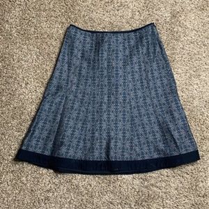 🚨 Flower Patterned Skirt 🚨